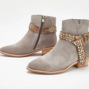 Antelope Demi Boots Women's 8-8.5M EU 39 Grey Suede Western.
